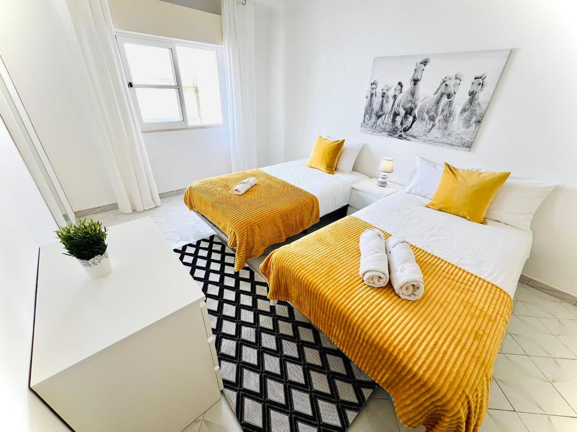 אלבופיירה Apartamento 5 Estrelas Praia Da Oura מראה חיצוני תמונה