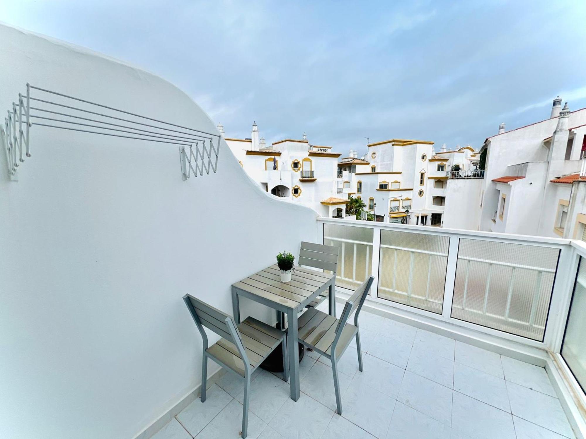 אלבופיירה Apartamento 5 Estrelas Praia Da Oura מראה חיצוני תמונה