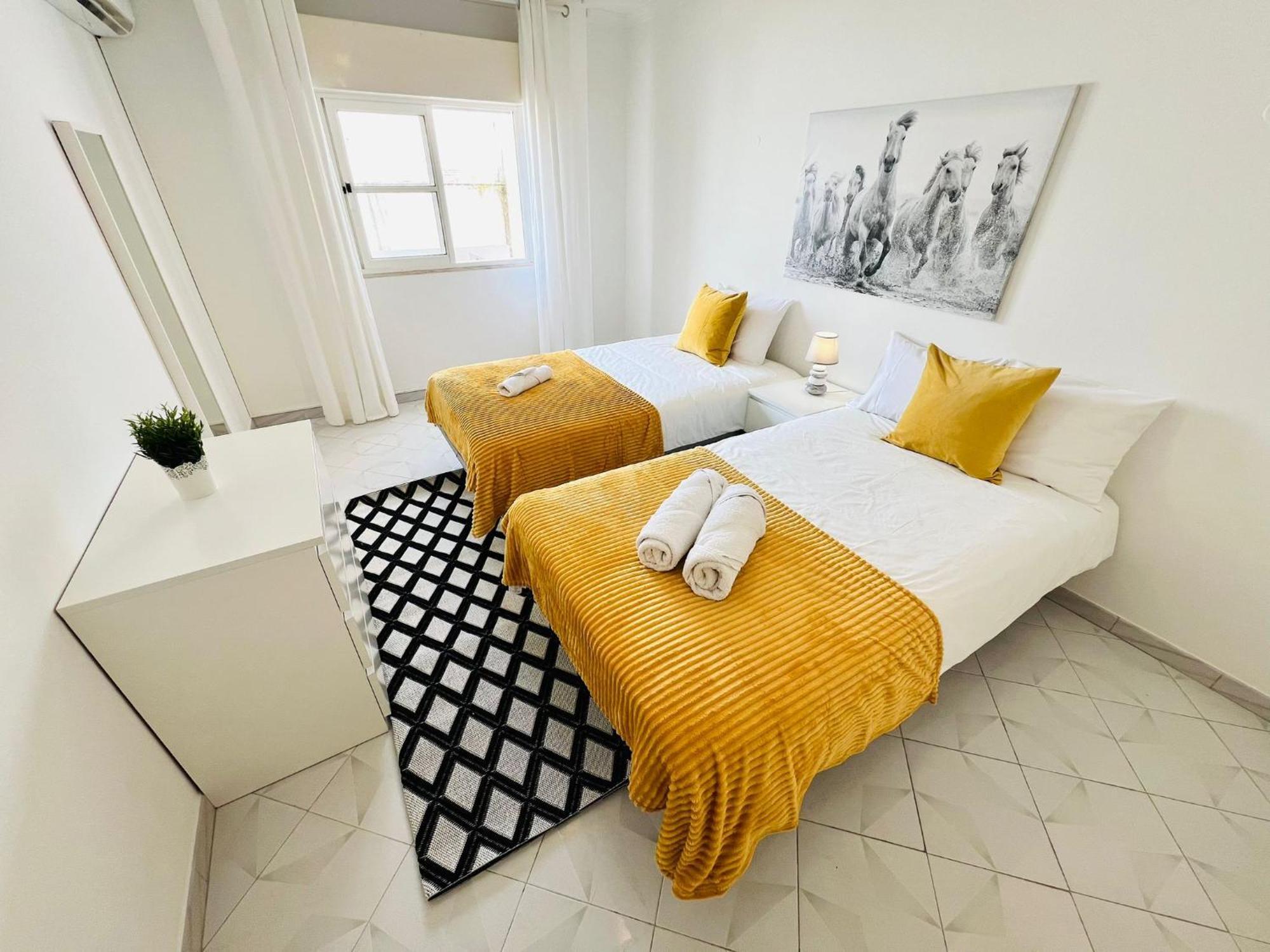 אלבופיירה Apartamento 5 Estrelas Praia Da Oura מראה חיצוני תמונה