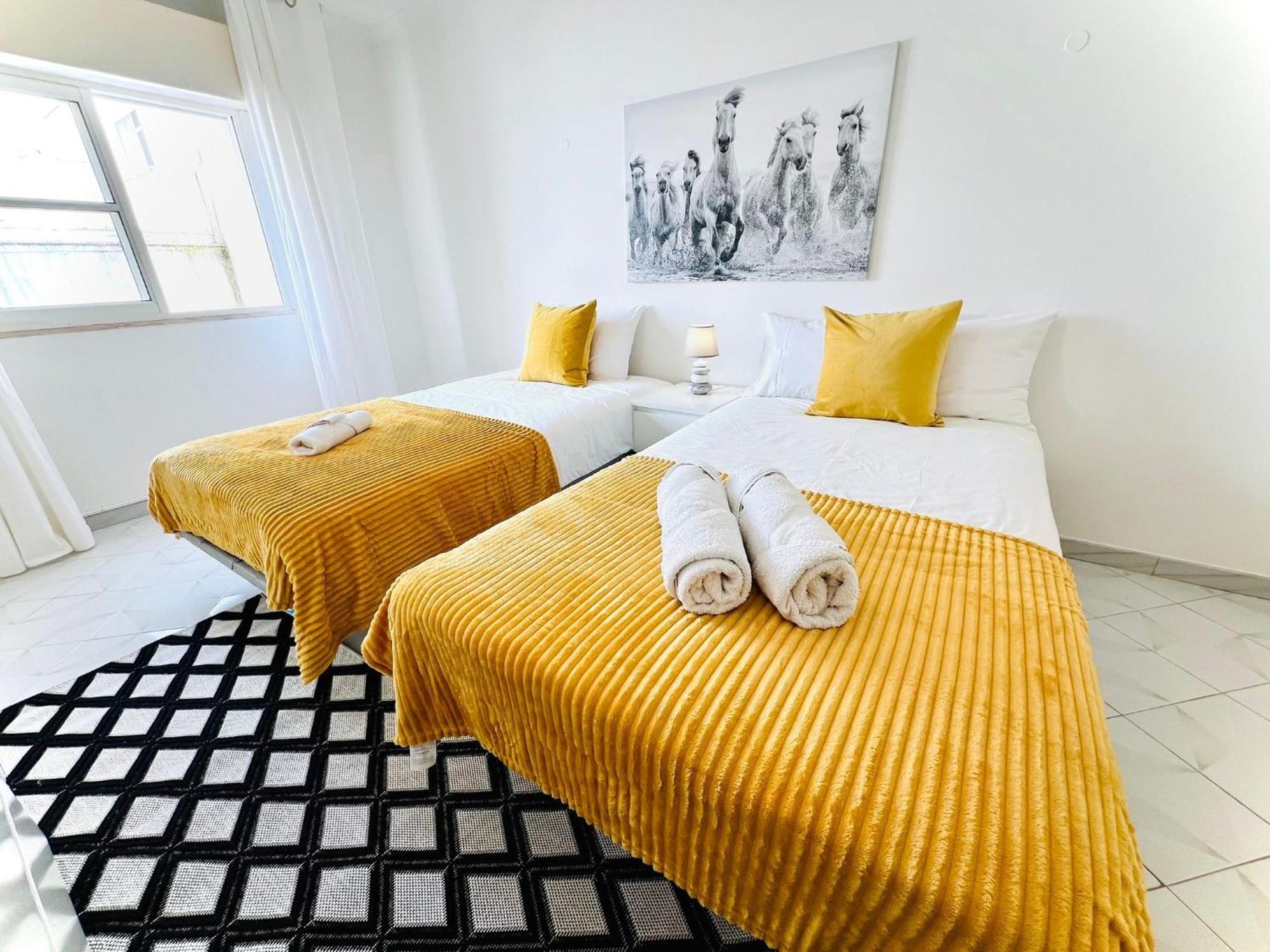 אלבופיירה Apartamento 5 Estrelas Praia Da Oura מראה חיצוני תמונה